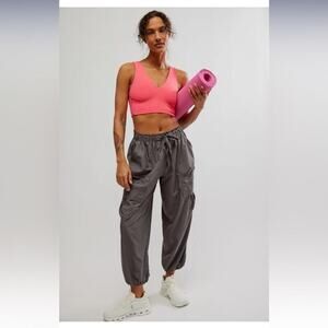 Free People Grey Down to Earth Pants Size Medium